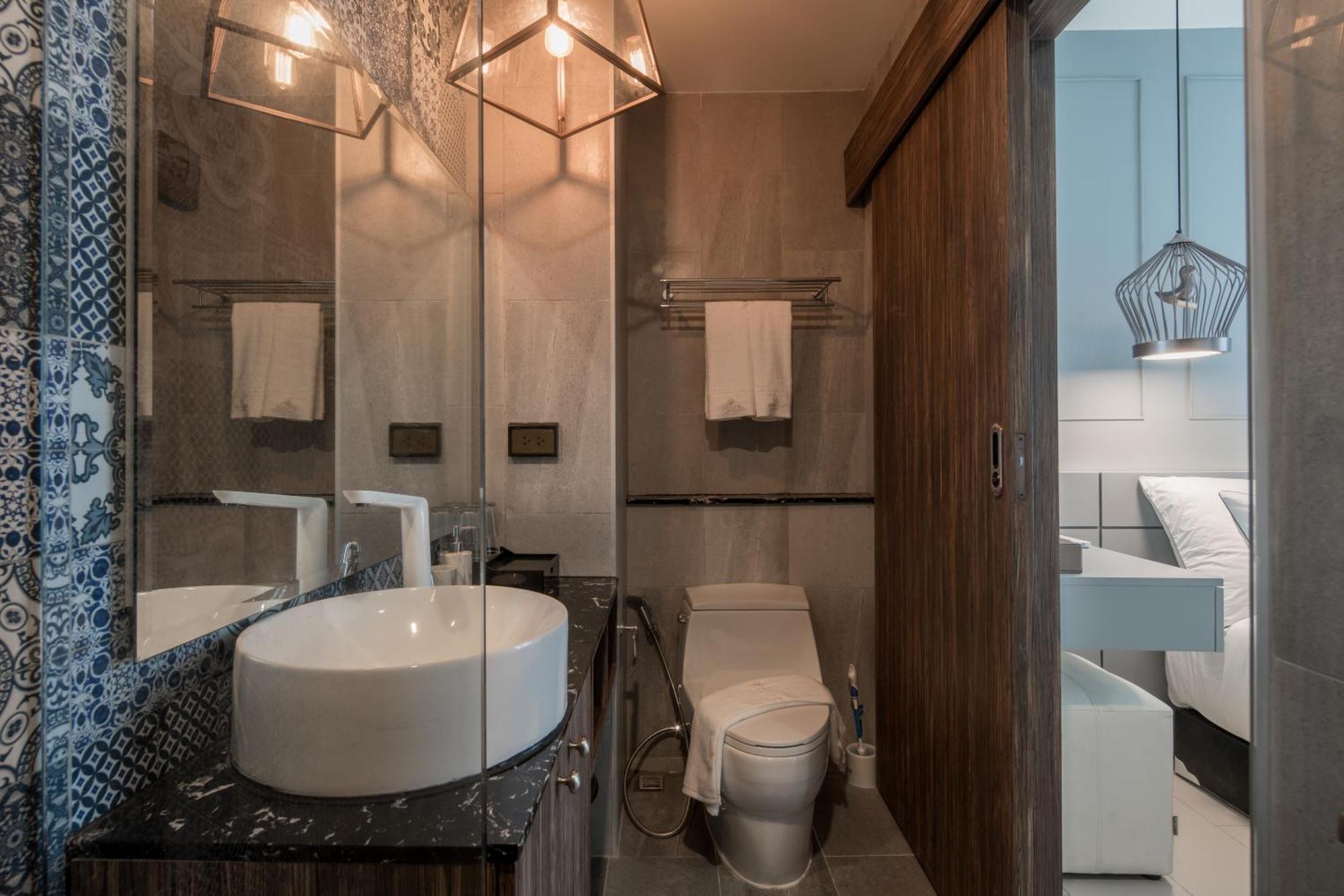 Palmyrah Surin Beach Residence الغرفة الصورة