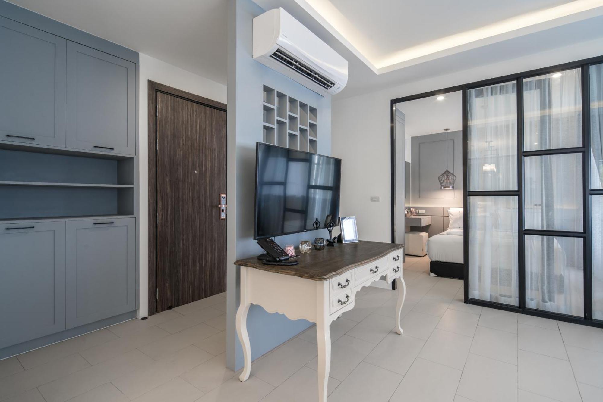 Palmyrah Surin Beach Residence الغرفة الصورة